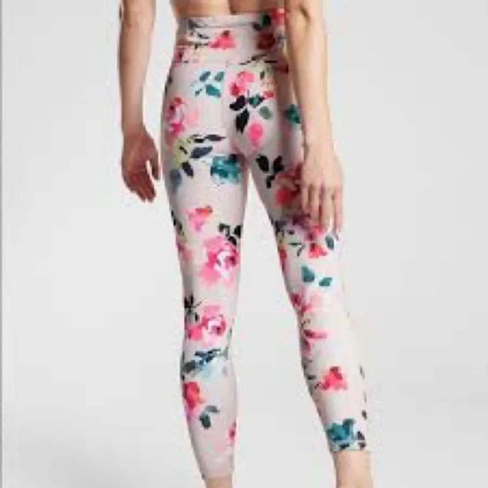 Athleta PAINTED FLOWER ELATION 7/8 TIGHT